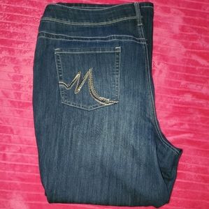 Maurices jeans
